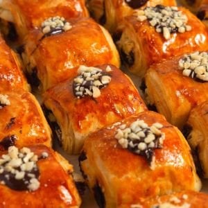 Bitter Soslu Mini Çikolatalı Kruvasan-  Adet