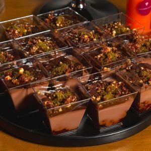 Mini Kupta Krokanlı Çikolata Mus - Adet