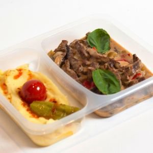 Sıcak Yemek Kutusu - Püreli Beef Stroganoff Menü